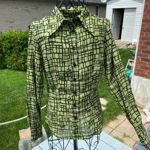 Olive green and black geometric pattern blouse in  EUC